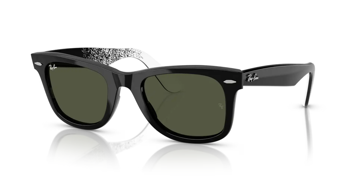 ORIGINAL WAYFARER DISNEY MICKEY & MINNIE MOUSE PIXELATED